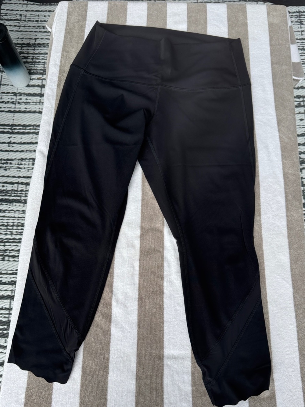 lululemon athletica Black High-Waist Cropped Leggings